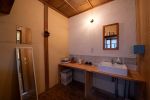 Dressing room and washroom | Tobishima-BASE