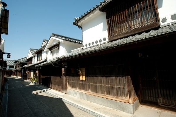 Mitarai in Osaki-kamijima island (An Edo-period Port Town)