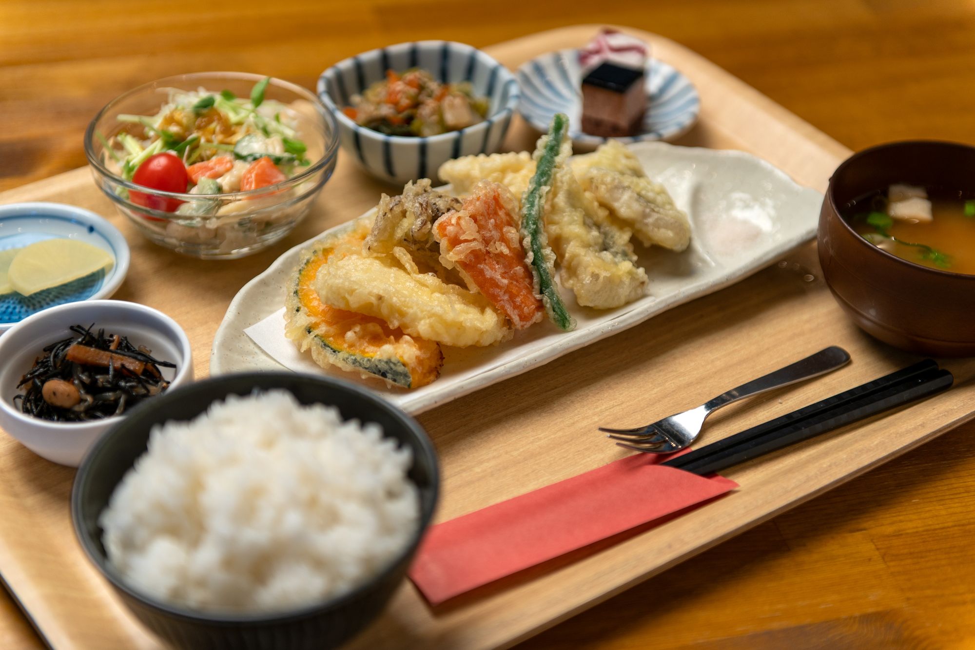 夕食 / ゆたか海の駅　とびしま館