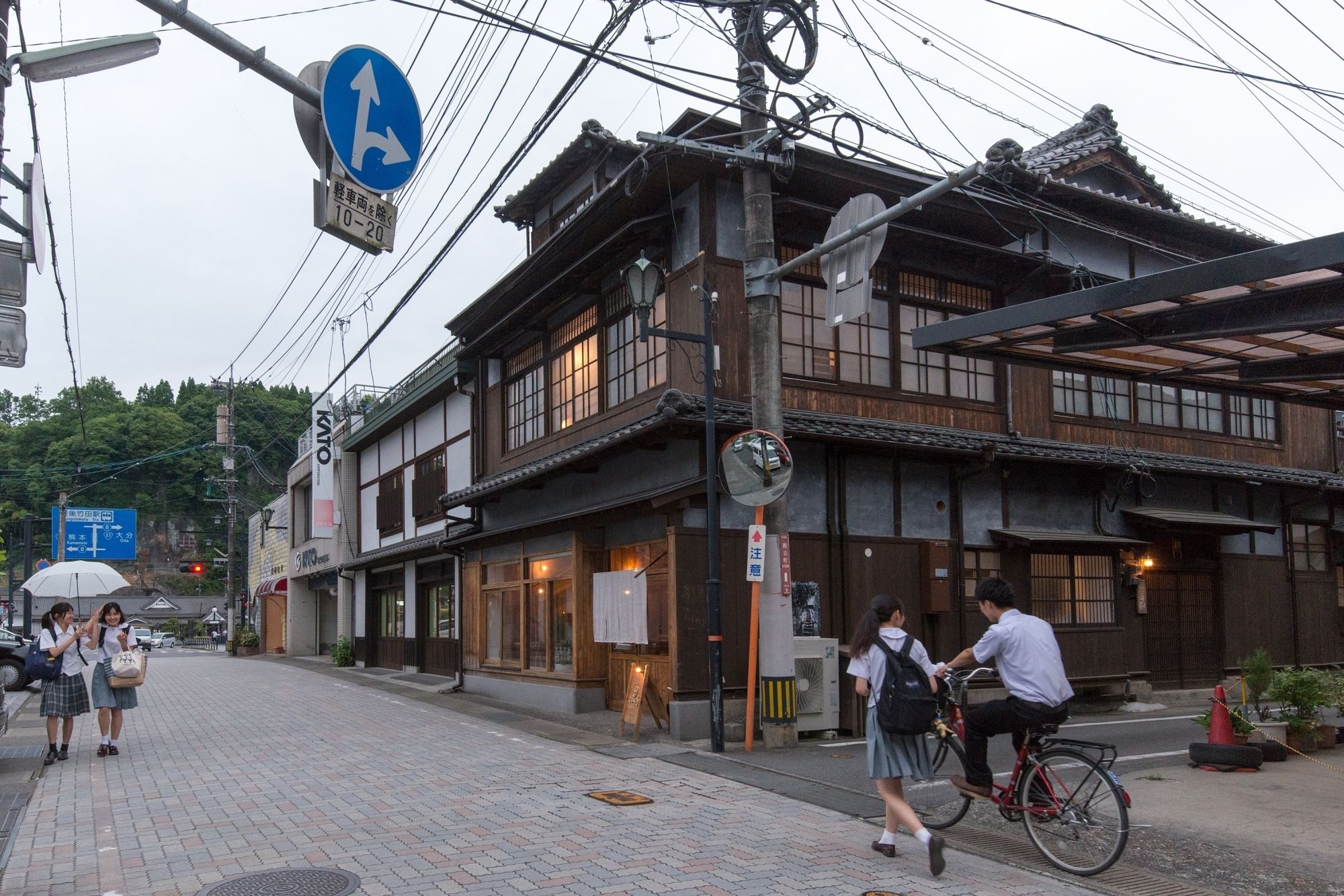 たけた駅前ホステルcue 竹田 久住 長湯温泉 西日本の素敵な宿 高枕 たかまくら